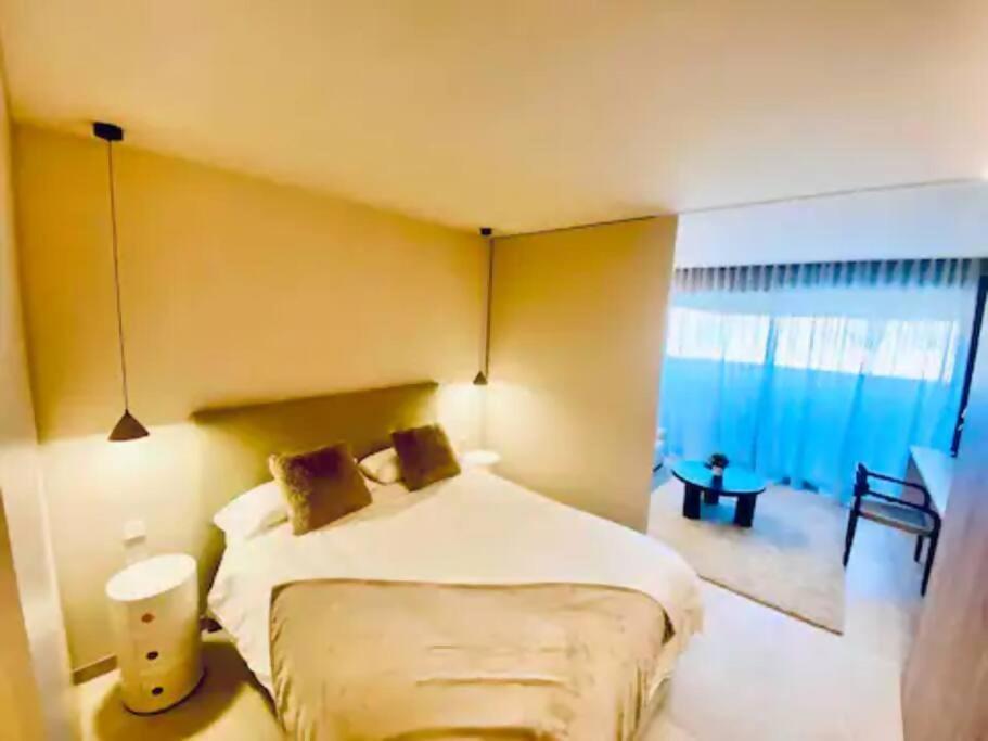 Resort Y Piscina Junto A La City Murcia Eksteriør bilde